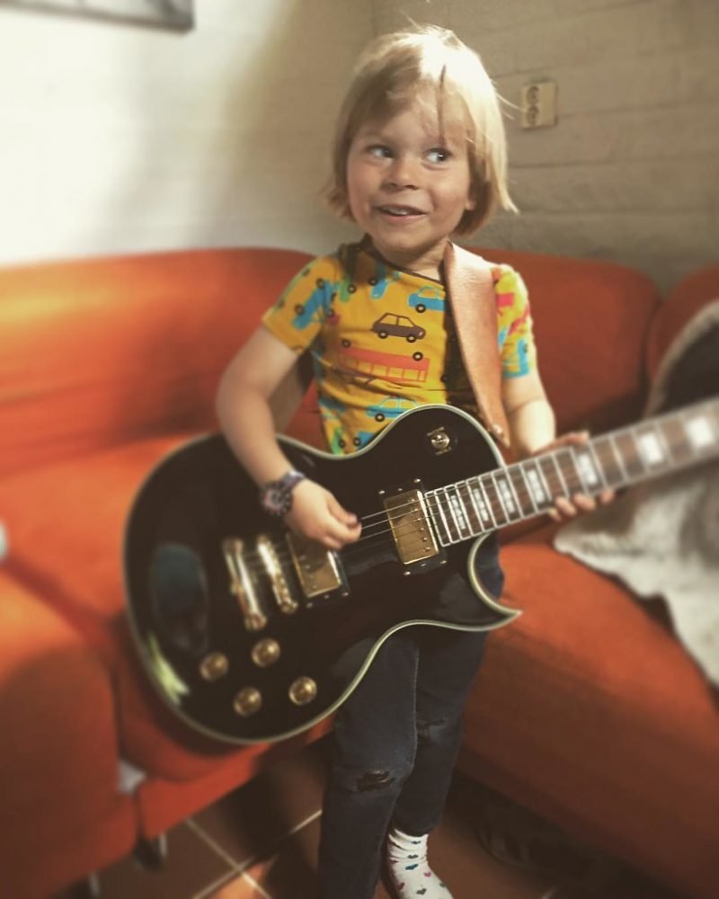best children's guitar