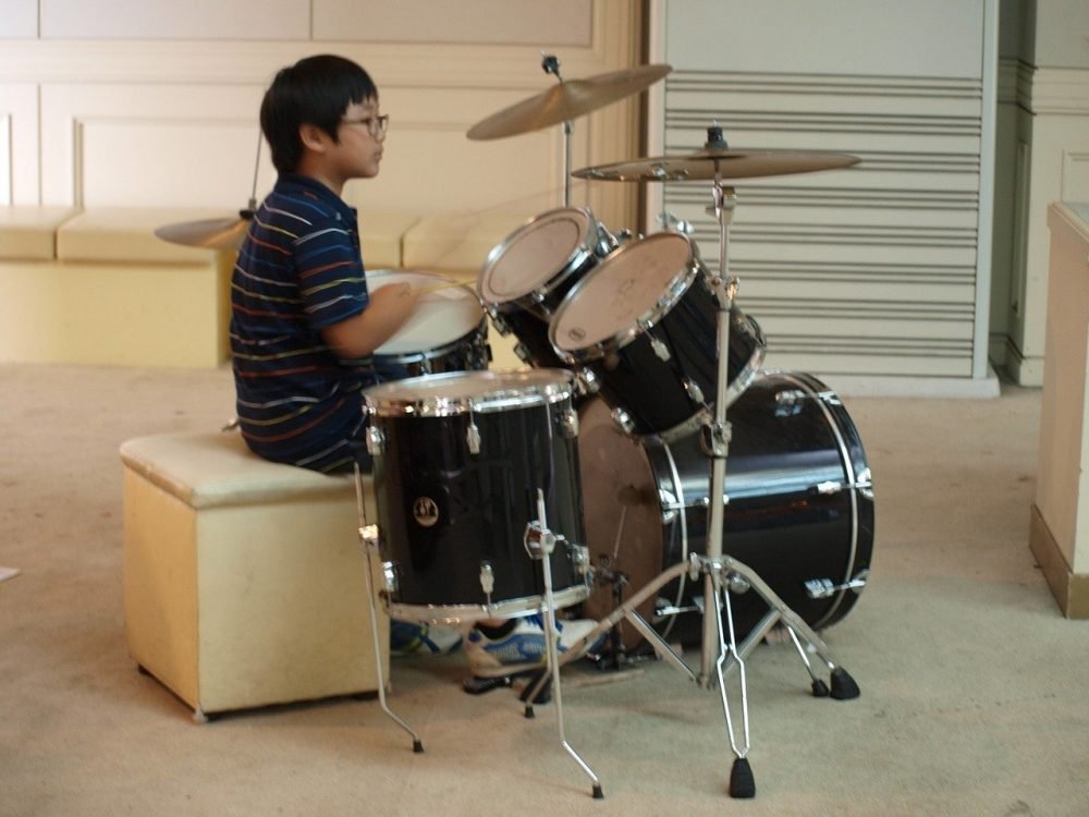 best beginner drum set