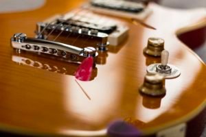 hardware of a guitar