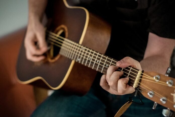 How To Find The Best Acoustic Guitar: A Guide for Beginners