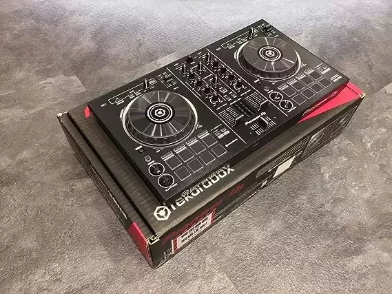 Pioneer DJ DDJ-RB Controller